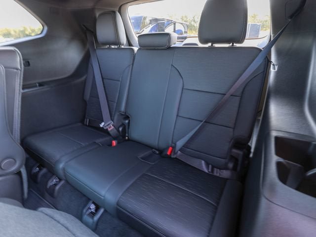 New 2026 Buick Enclave Sport Touring w/ Power Package FWD image 28