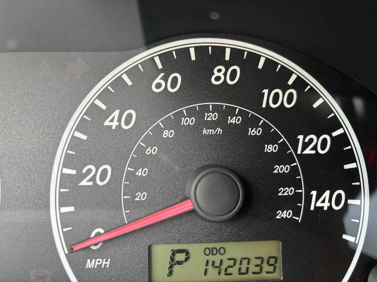 Used 2013 Toyota Corolla LE image 16