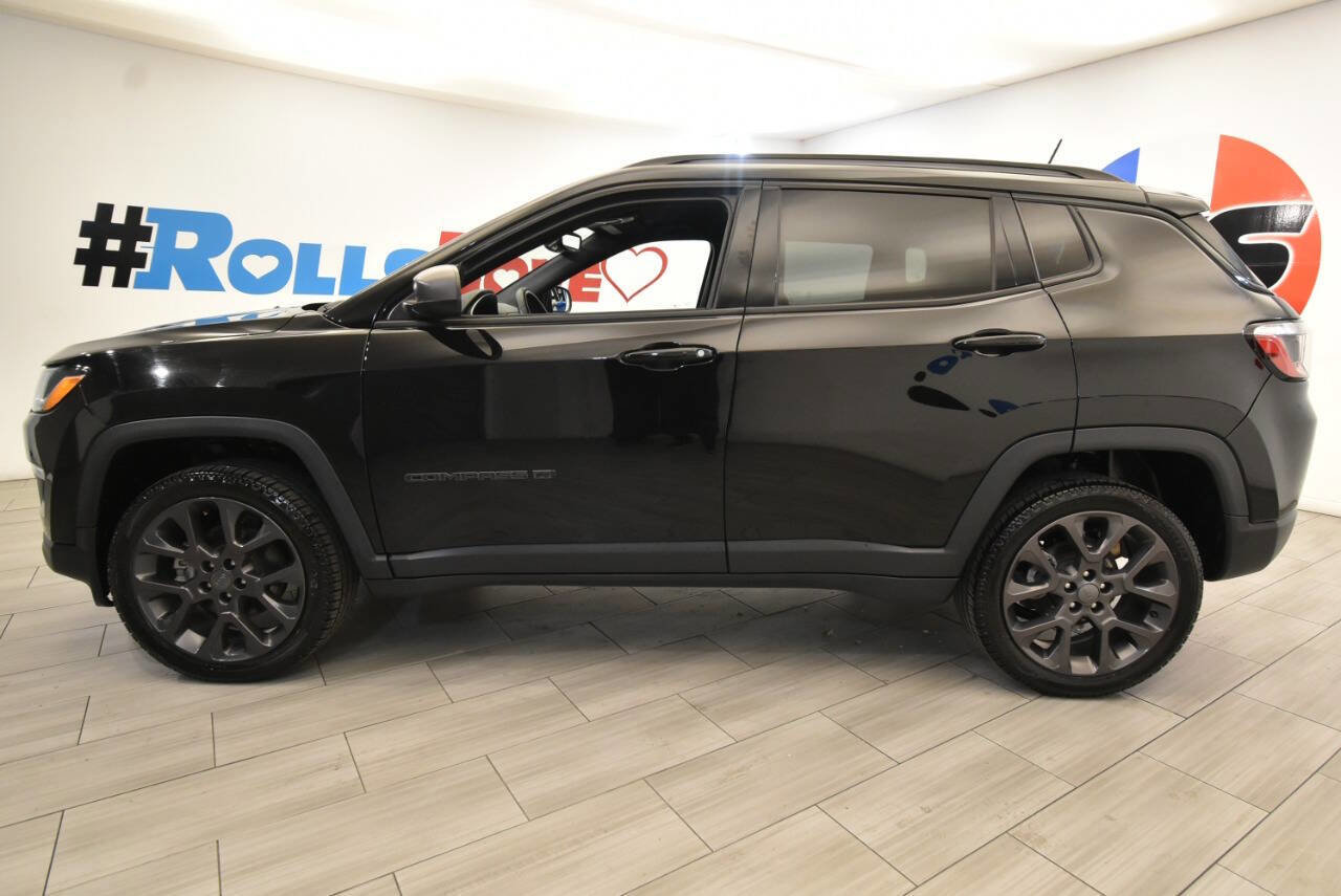 Used 2021 Jeep Compass Latitude AWD/4WD image 2