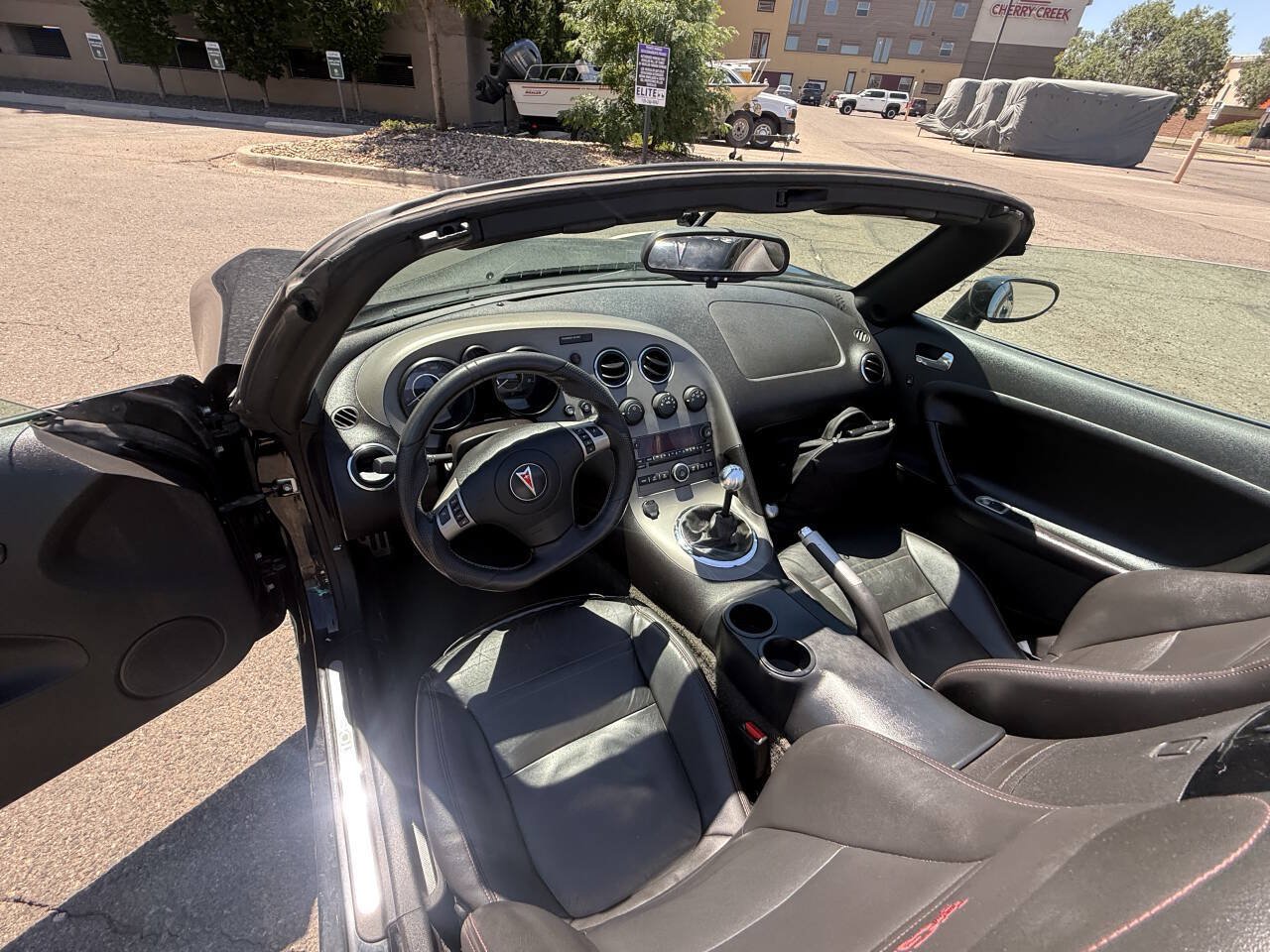 Used 2007 Pontiac Solstice GXP w/ Premium Package RWD image 27