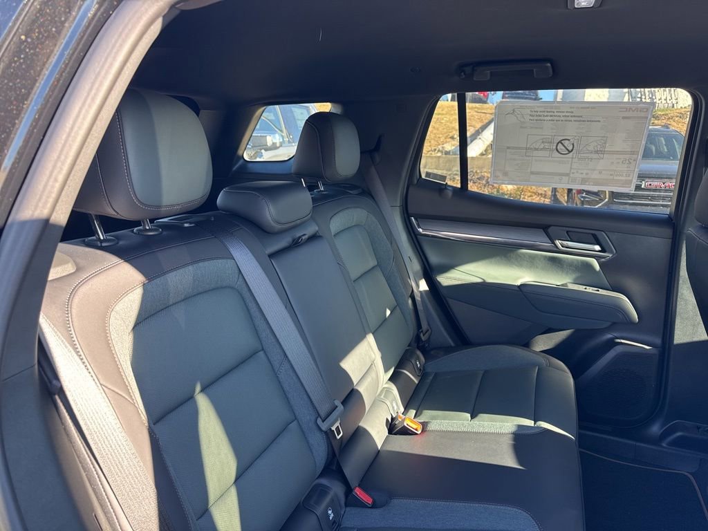 New 2026 GMC Terrain AT4 image 27