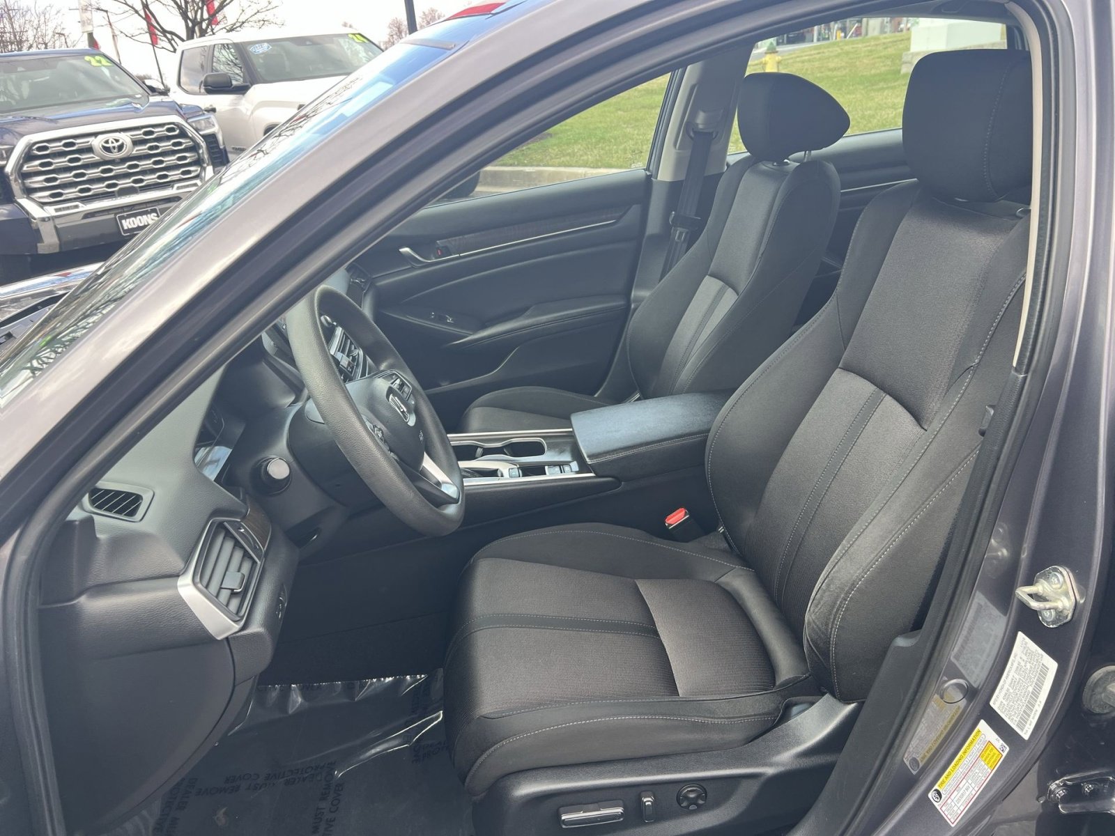 Used 2020 Honda Accord EX image 13