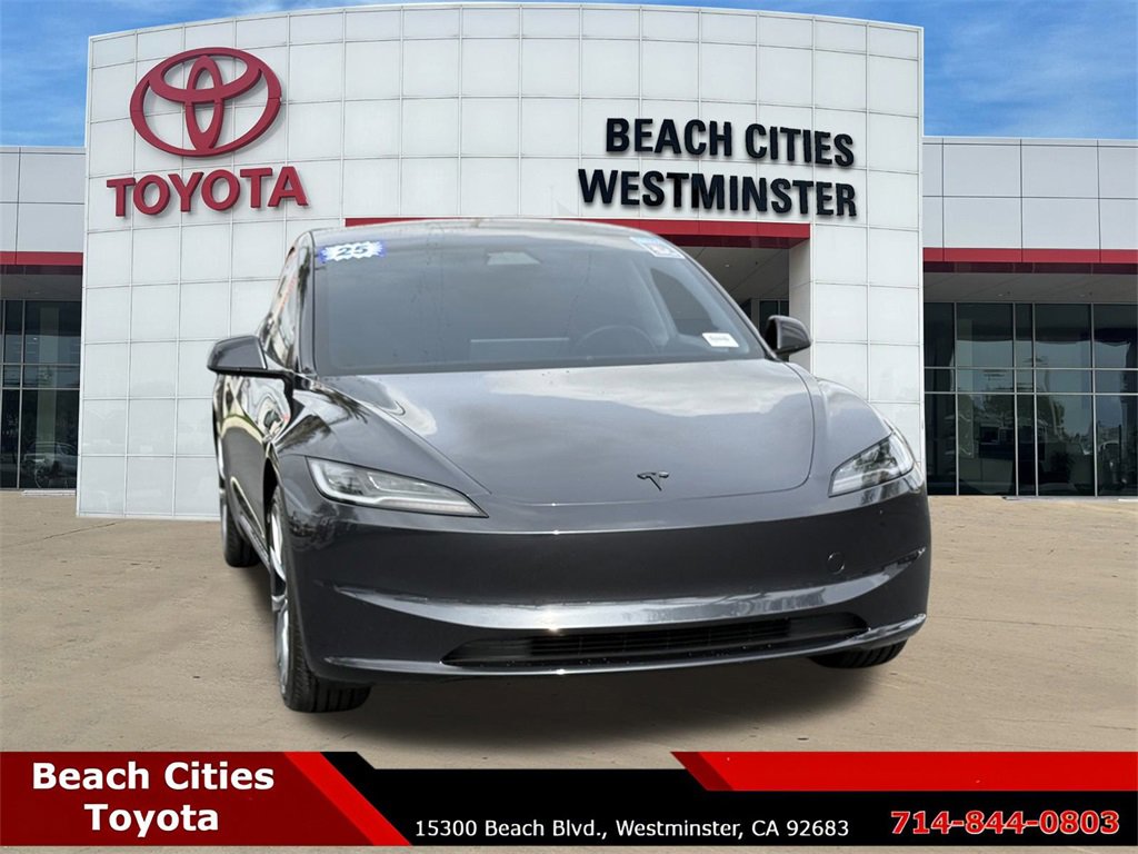 Used 2025 Tesla Model 3 Long Range image 3