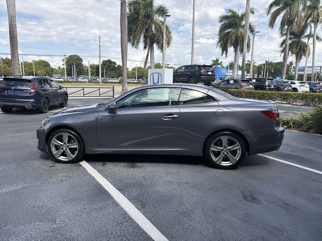 Used 2012 Lexus IS 350C w/ Luxury Pkg RWD image 5
