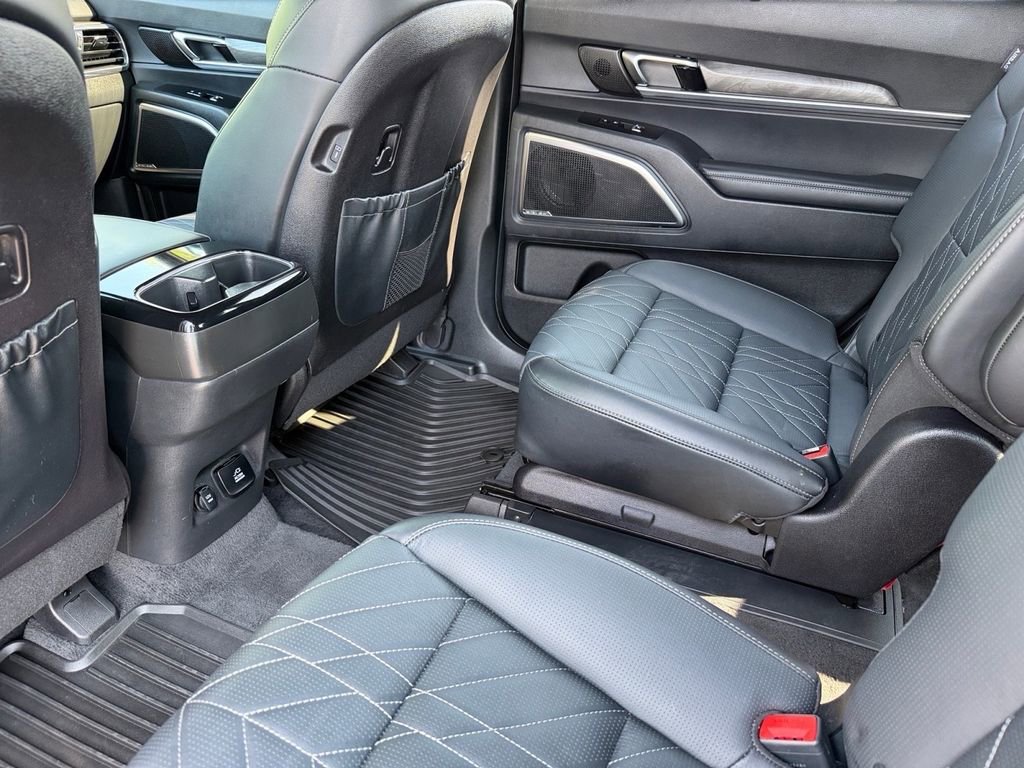 Used 2024 Kia Telluride SX Prestige X-Line AWD/4WD image 16