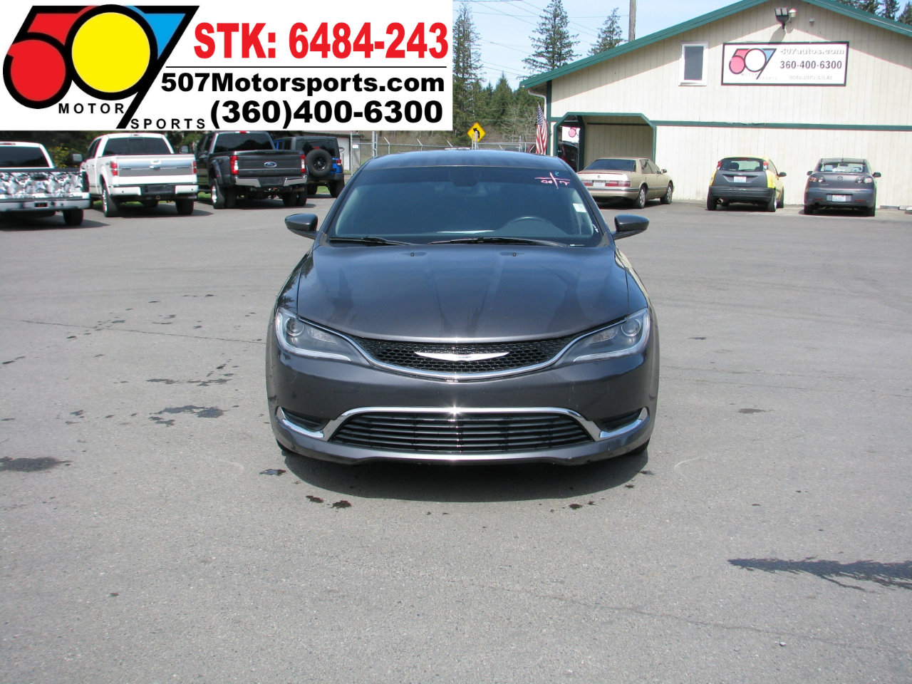 Used 2015 Chrysler 200 Limited w/ Convenience Group image 11
