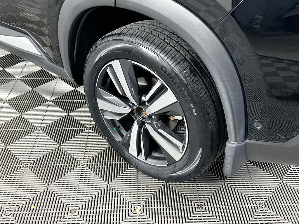 Certified 2023 Nissan Rogue Platinum w/ Platinum Premium Package image 40