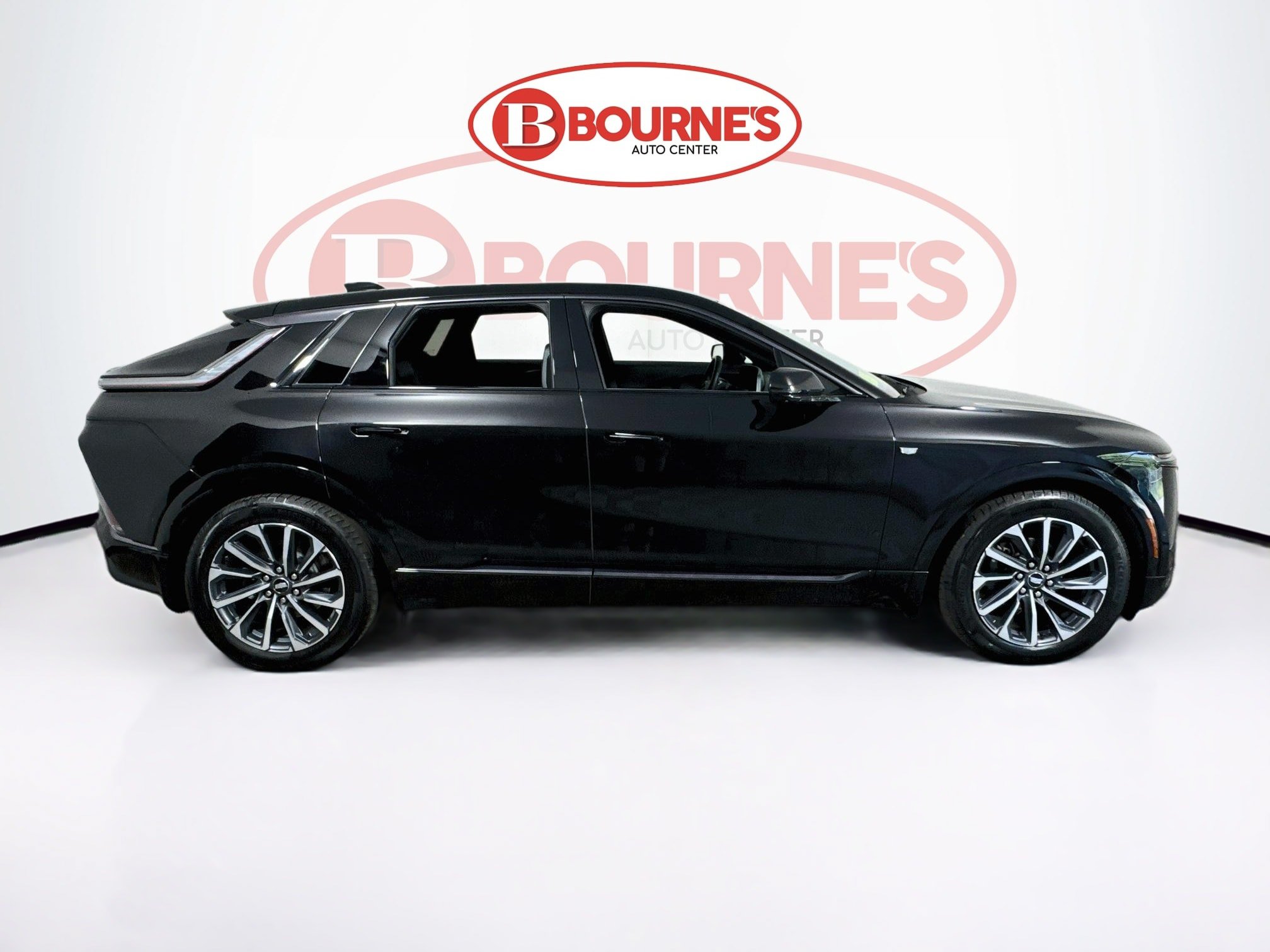 Used 2024 Cadillac Lyriq Sport w/ LPO, Floor Liner Package AWD/4WD image 12