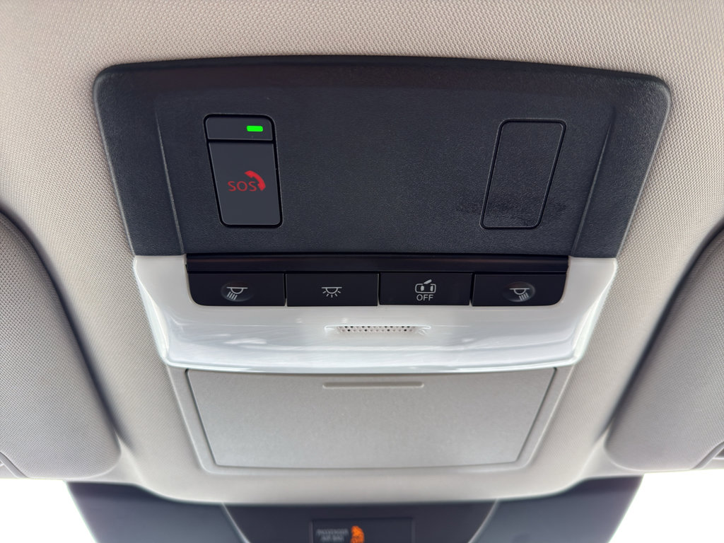 Certified 2025 Nissan Pathfinder SL image 23