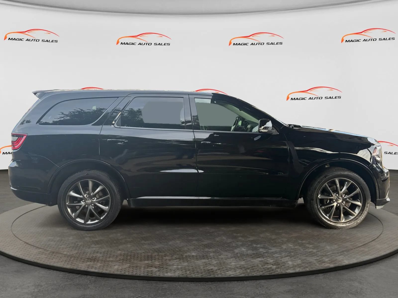 Used 2018 Dodge Durango GT AWD/4WD image 6