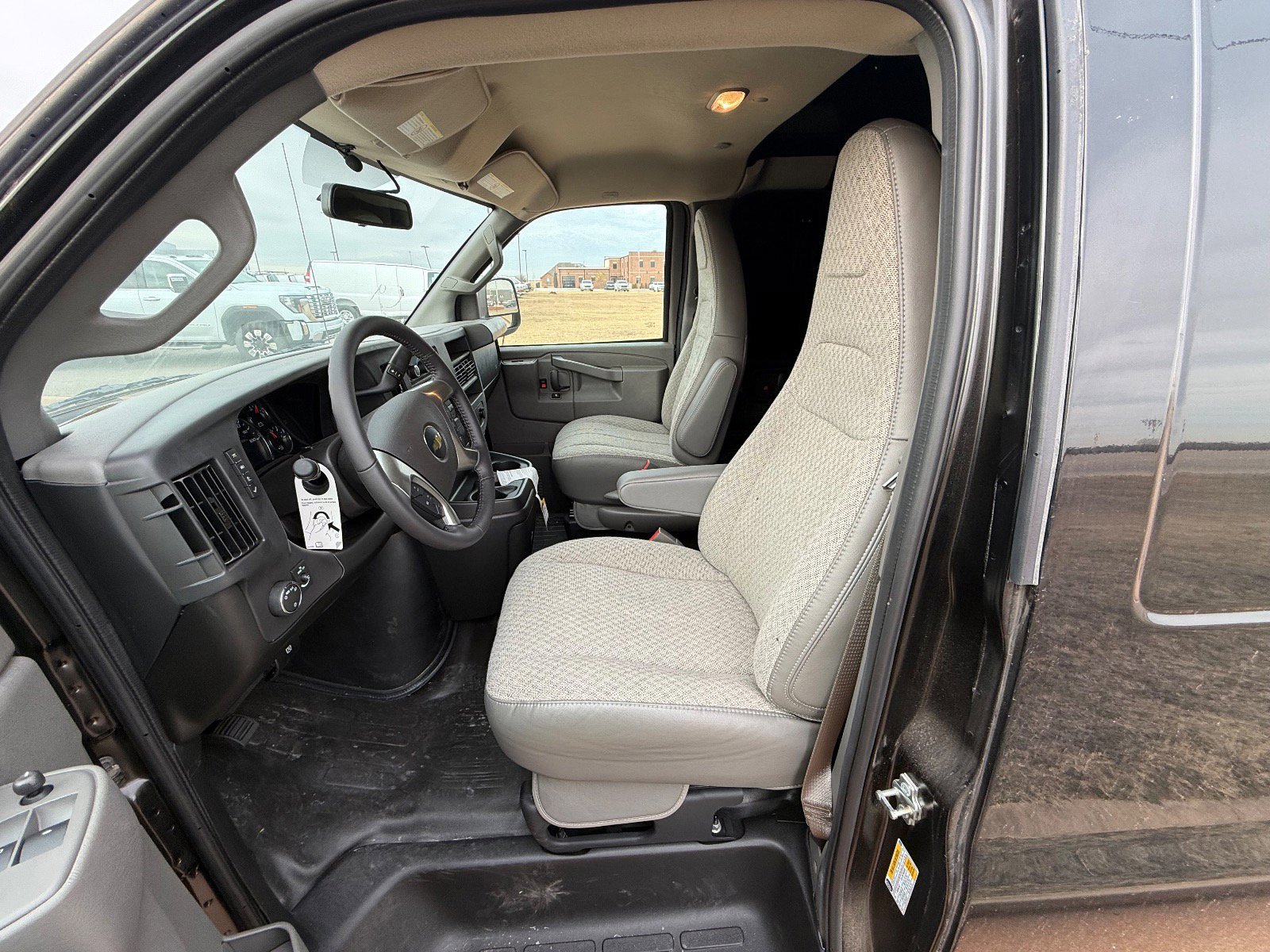 New 2025 Chevrolet Express 3500 Extended w/ Driver Convenience Package RWD image 9