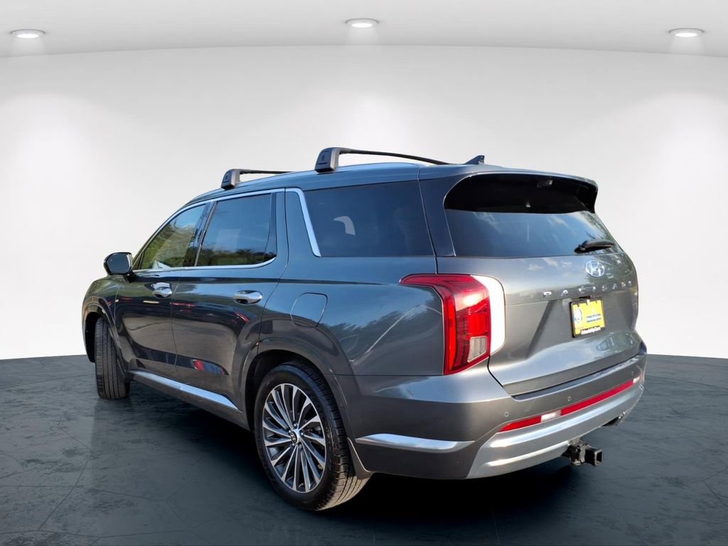 Used 2023 Hyundai Palisade Calligraphy image 12