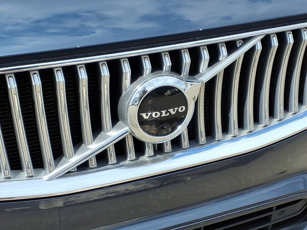 Used 2022 Volvo XC90 T6 Inscription w/ Lounge Package AWD/4WD image 12