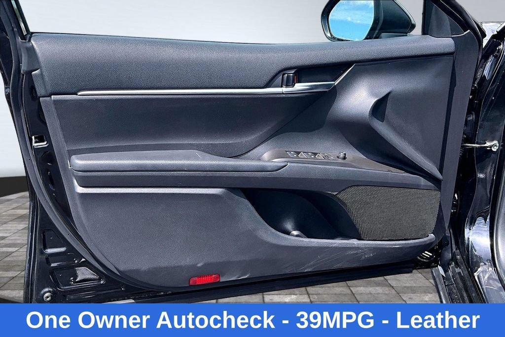 Used 2023 Toyota Camry SE FWD image 23