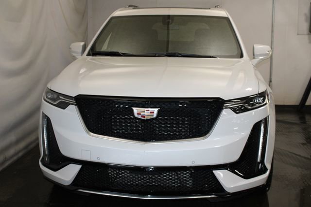 Certified 2024 Cadillac XT6 Sport w/ LPO, Floor Liner Package image 2