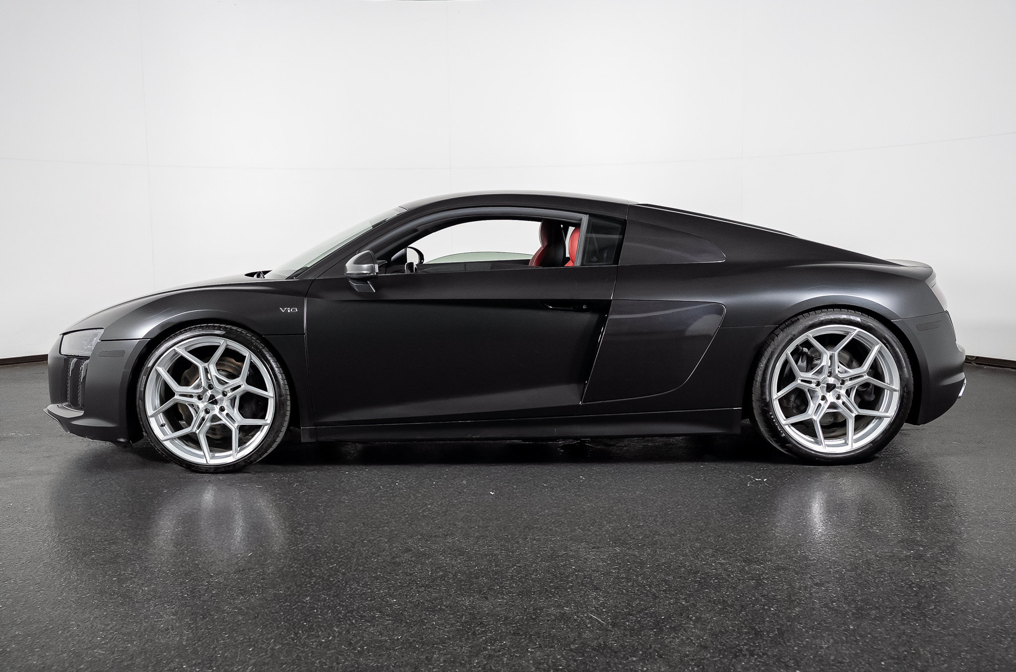 Used 2017 Audi R8 V10 AWD/4WD image 14