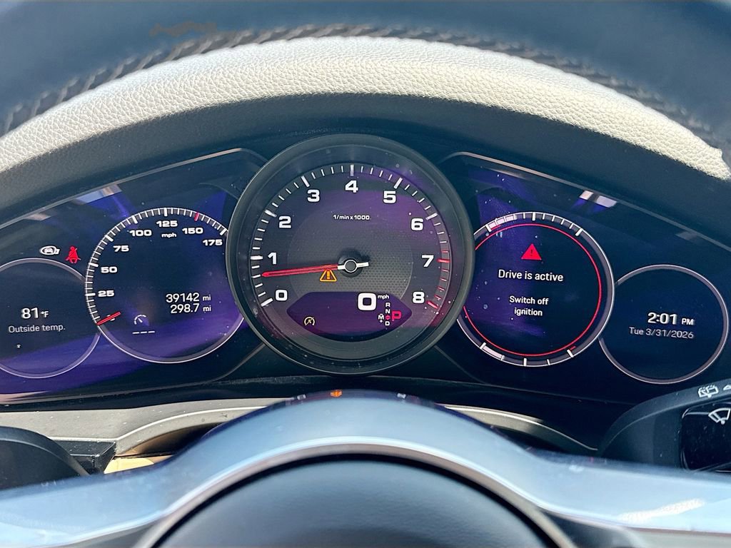 Used 2023 Porsche Cayenne image 13