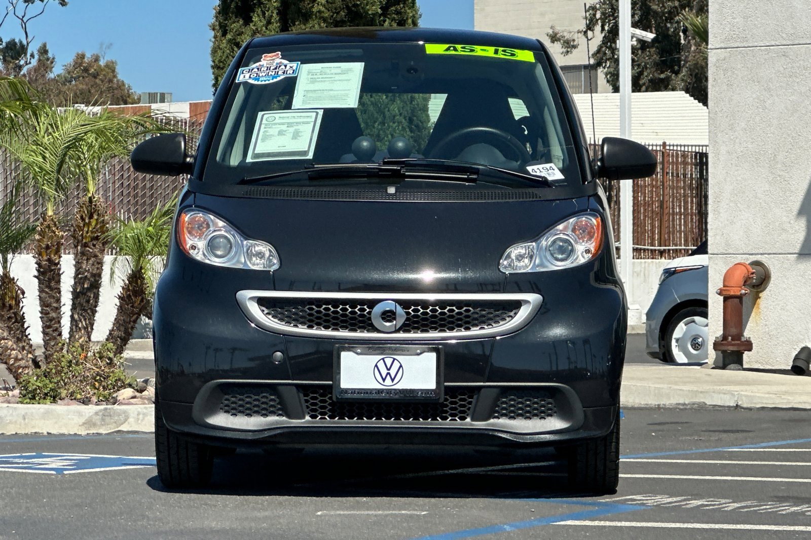 Used 2016 smart fortwo passion image 9