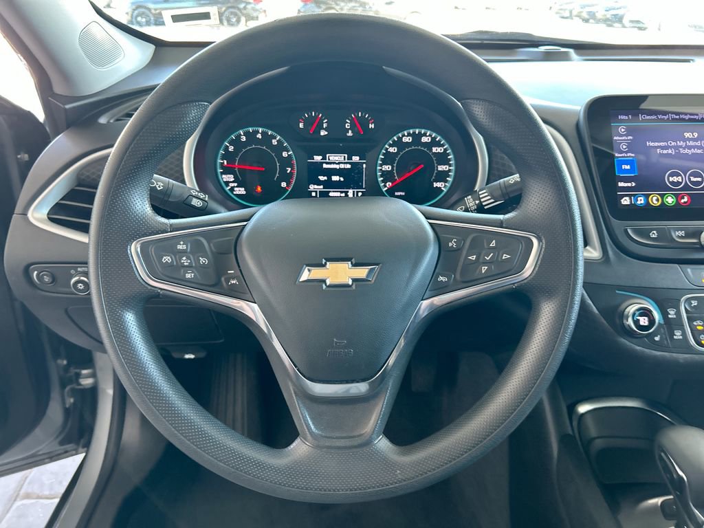 Used 2024 Chevrolet Malibu LT FWD image 17