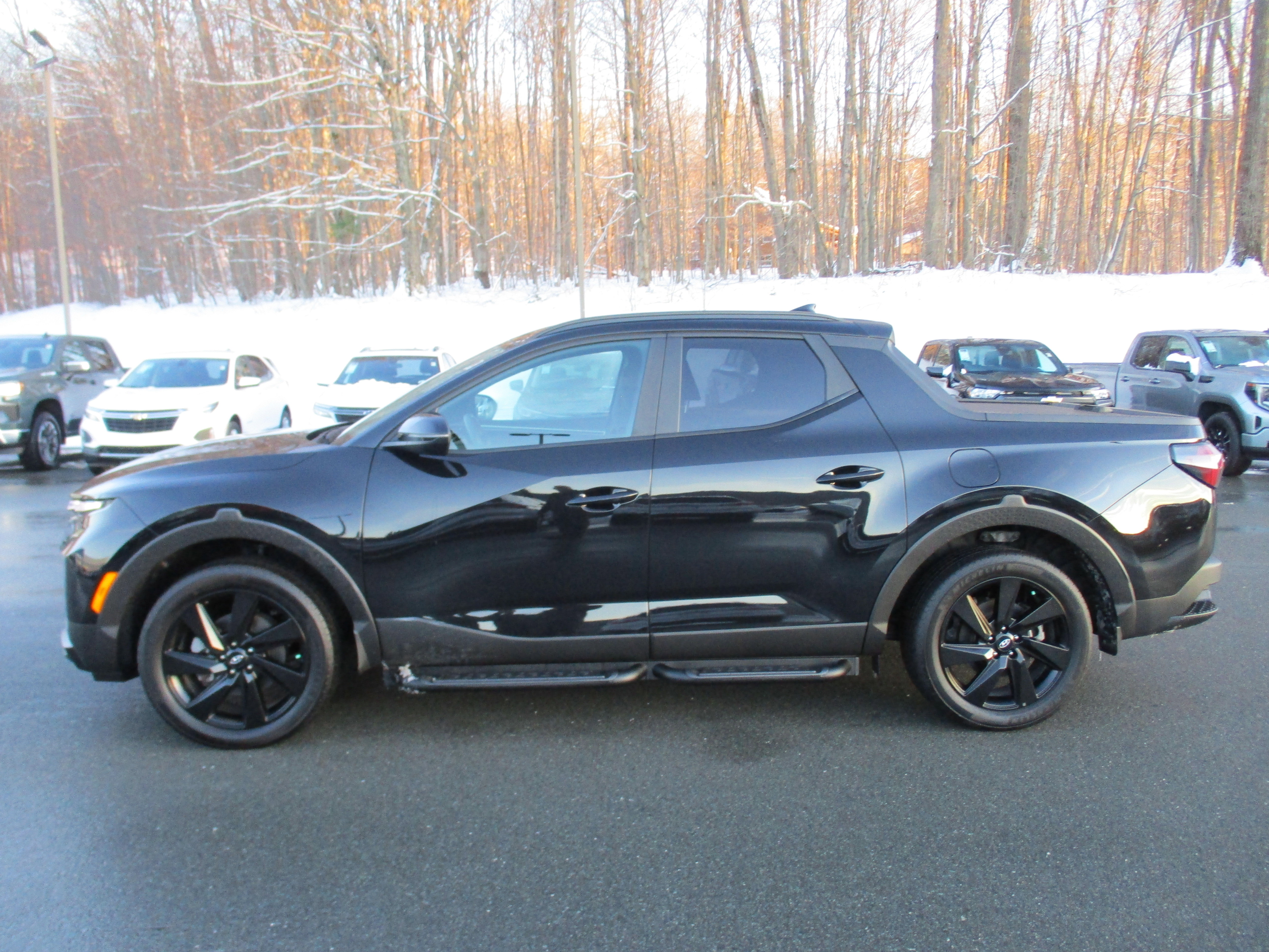 Used 2023 Hyundai Santa Cruz Night image 8