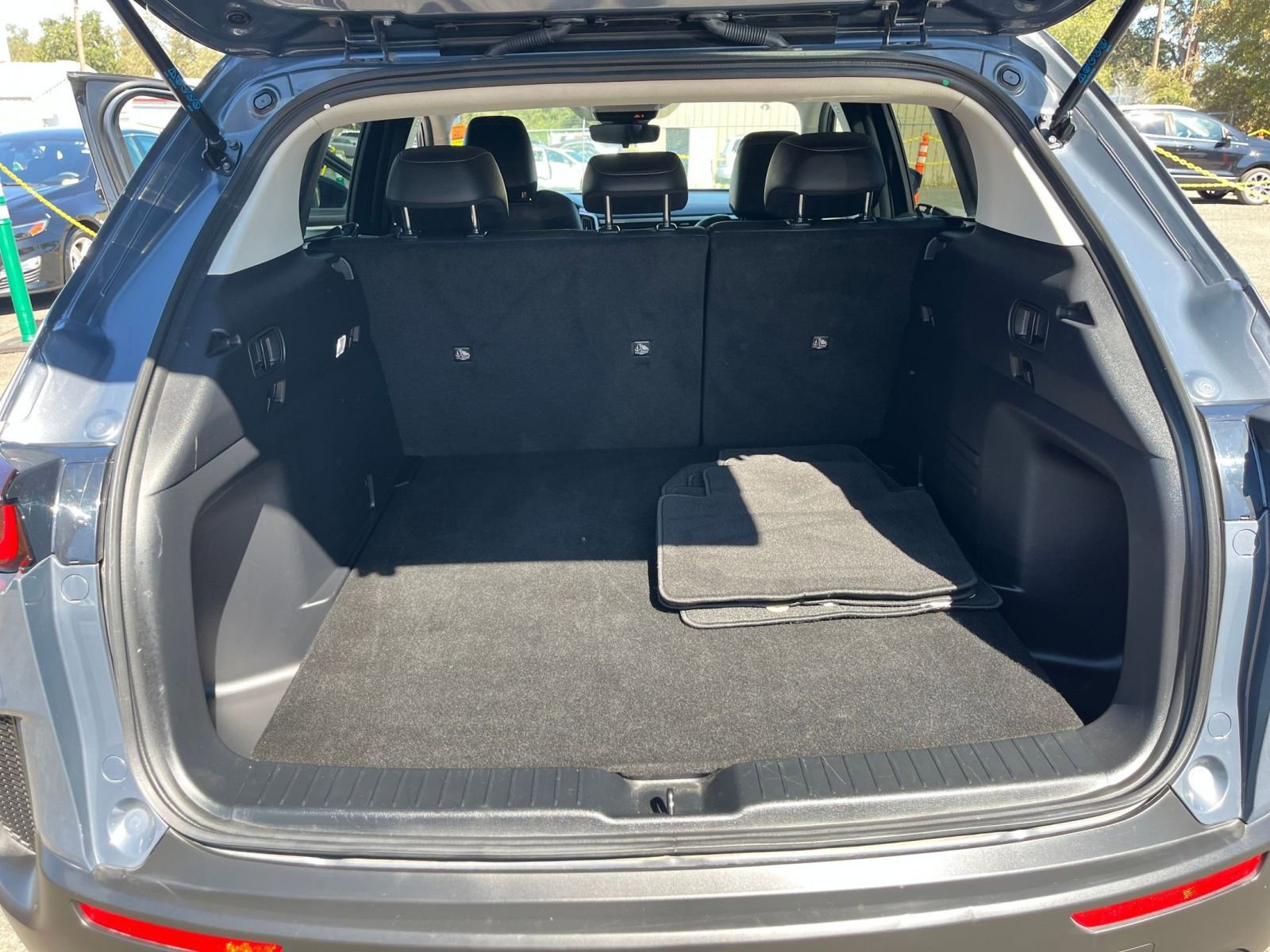 Used 2025 MAZDA CX-50 AWD 2.5 S w/ Select Package image 30