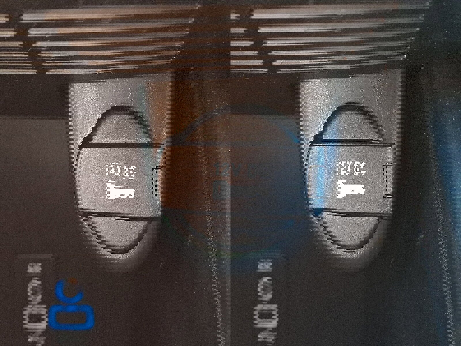 Used 2018 Dodge Journey SE w/ Blacktop Package image 22