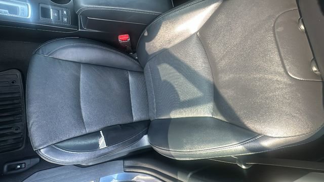 Used 2017 Subaru Outback 2.5i Limited image 23