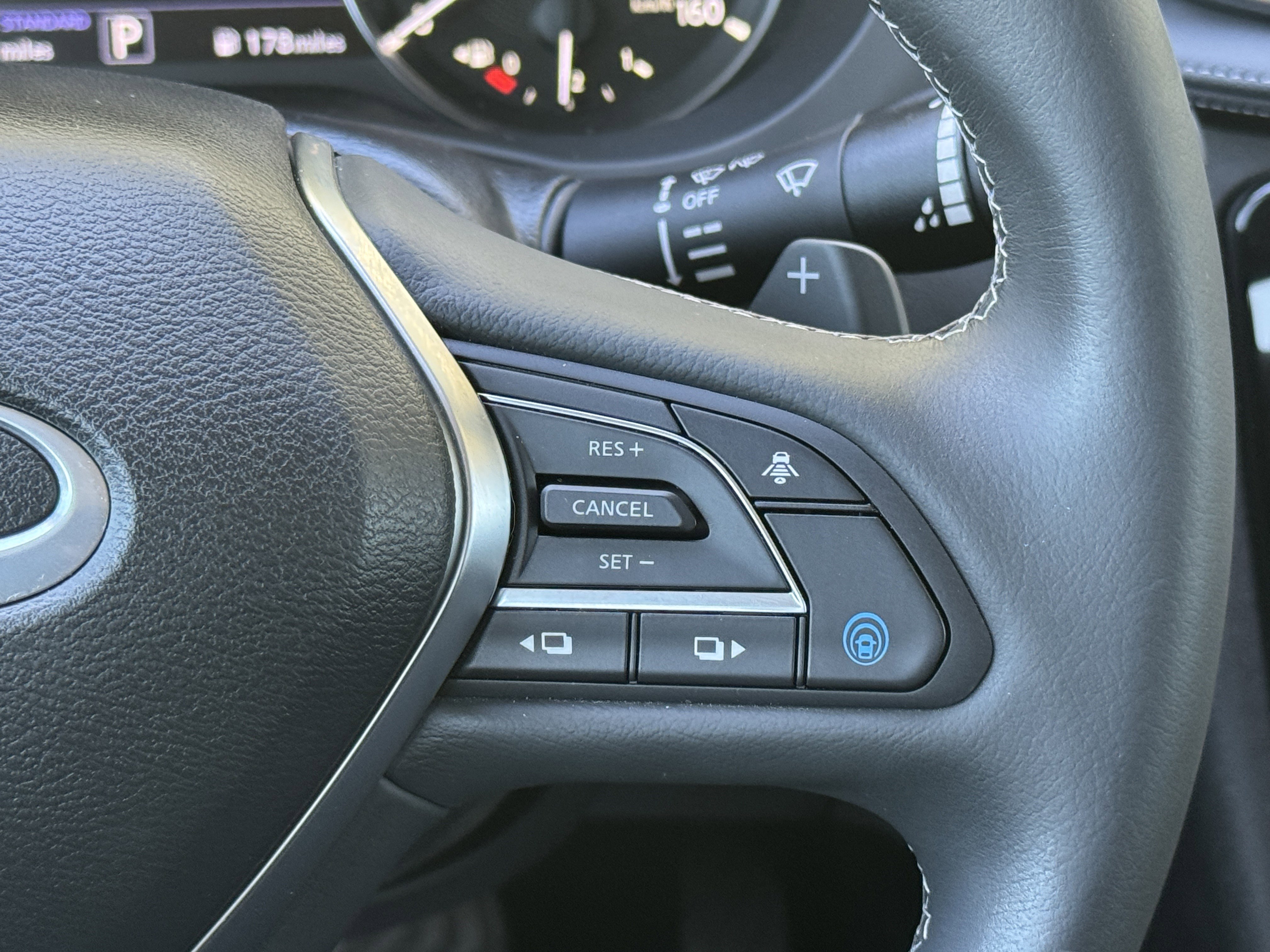 Used 2022 INFINITI QX50 Luxe w/ Cargo Package image 34