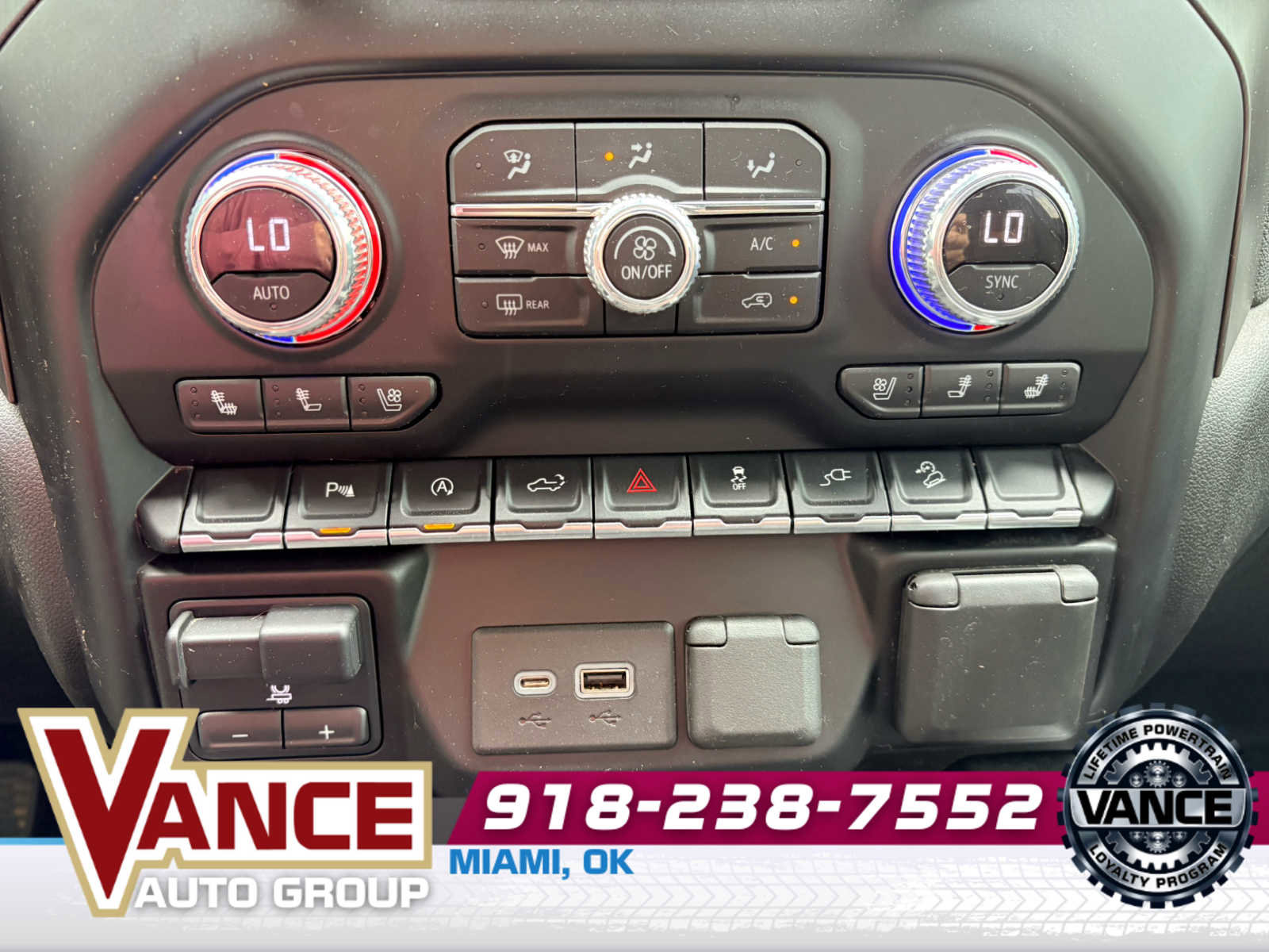 Used 2021 GMC Sierra 1500 AT4 w/ AT4 Preferred Package AWD/4WD image 24