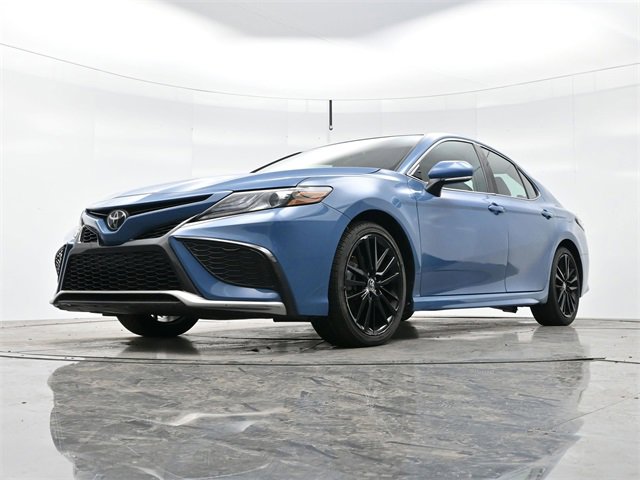 Used 2024 Toyota Camry XSE image 25