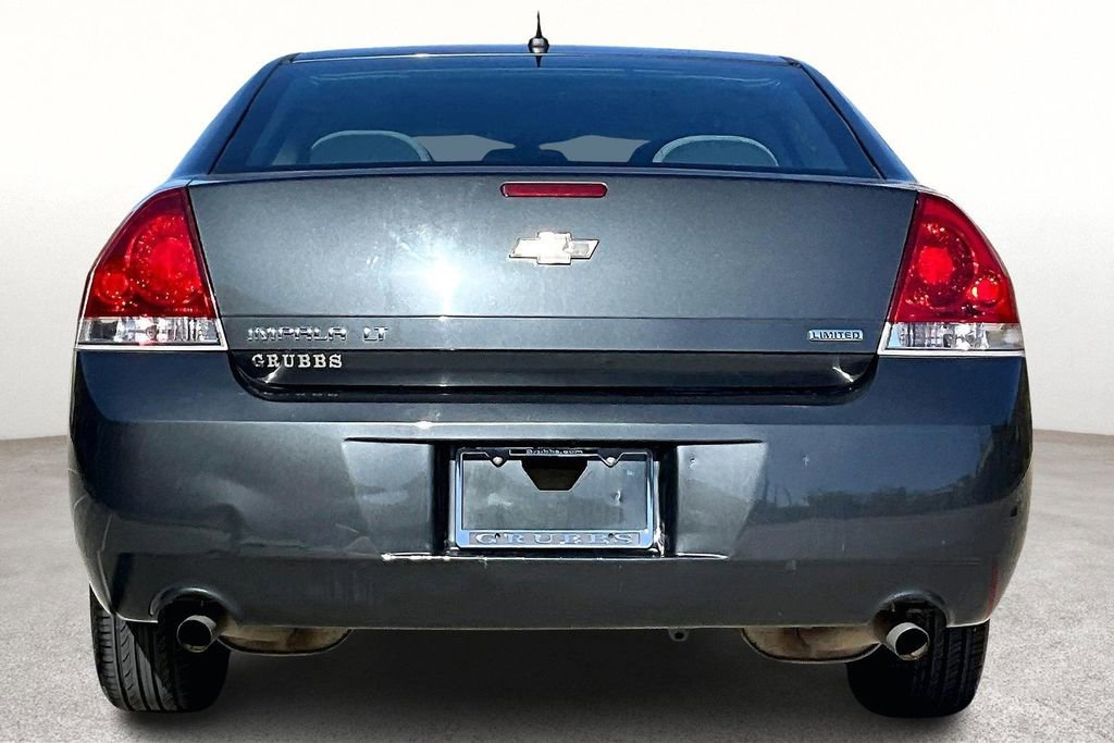 Used 2014 Chevrolet Impala LT w/ LT Sunroof Package image 6