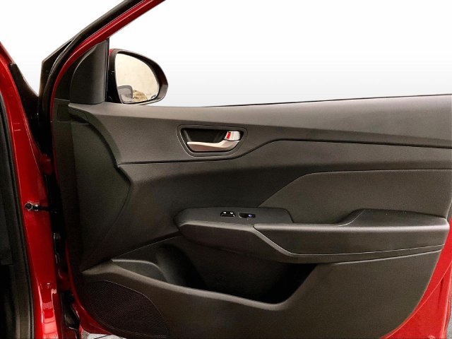 Used 2022 Hyundai Accent SE FWD image 23