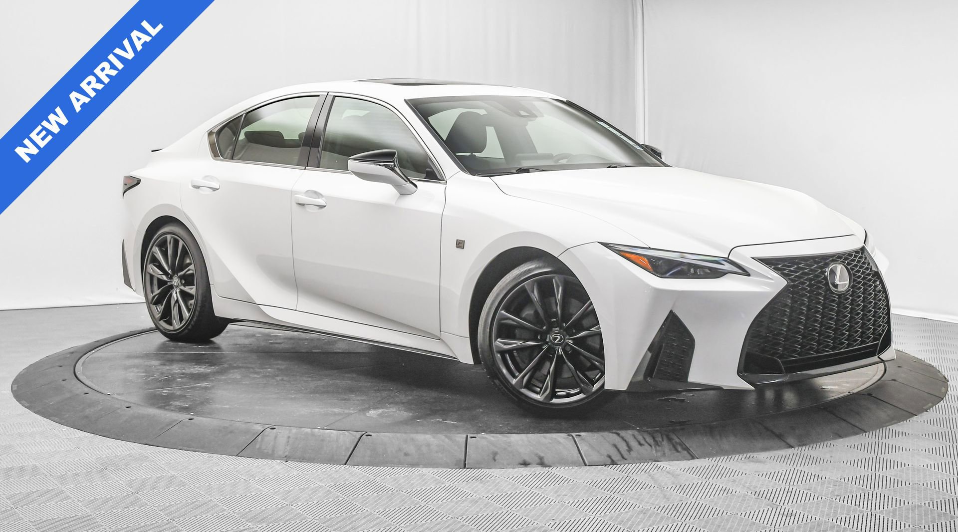 Used 2024 Lexus IS 350 F Sport image 1