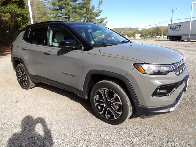 Used 2022 Jeep Compass Limited image 6