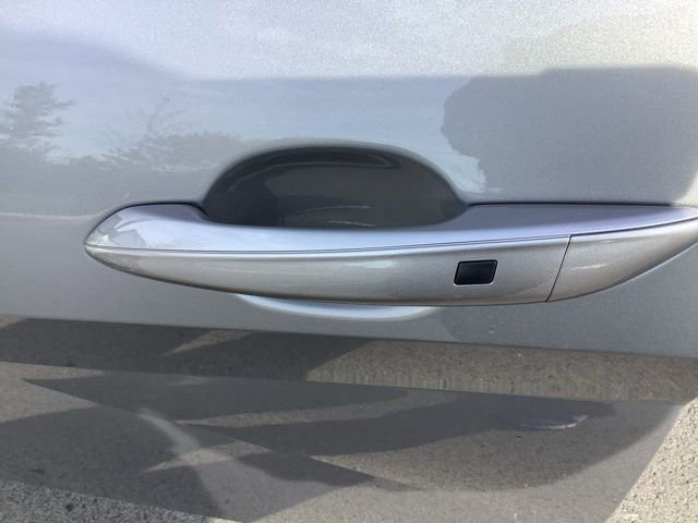 Used 2025 Hyundai Elantra SEL w/ Cargo Package FWD image 27