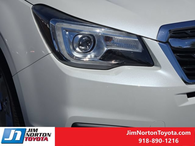 Used 2018 Subaru Forester 2.5i Touring AWD/4WD image 9