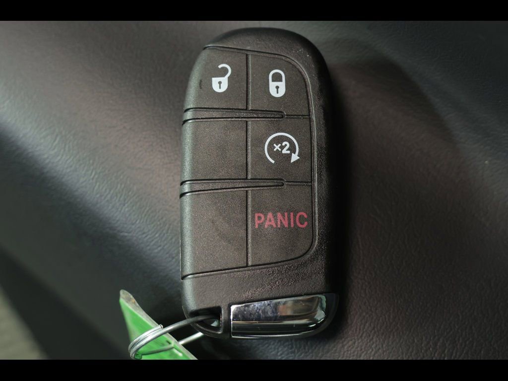 Used 2020 Jeep Renegade Altitude image 11