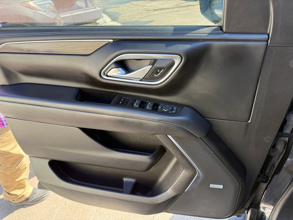 Used 2022 Chevrolet Tahoe Z71 image 13