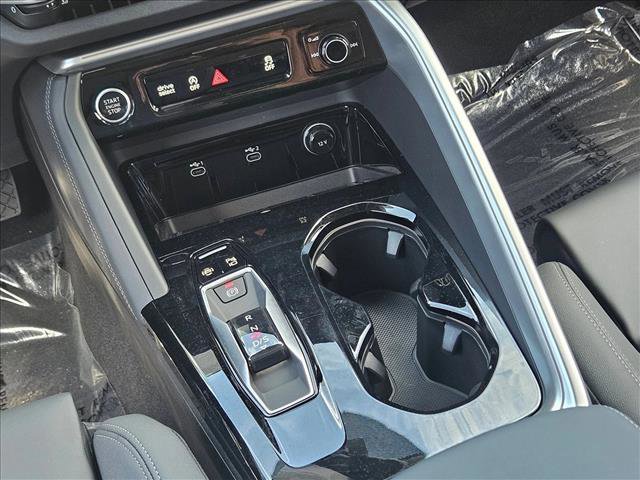 New 2025 Audi Q5 Premium Plus image 12