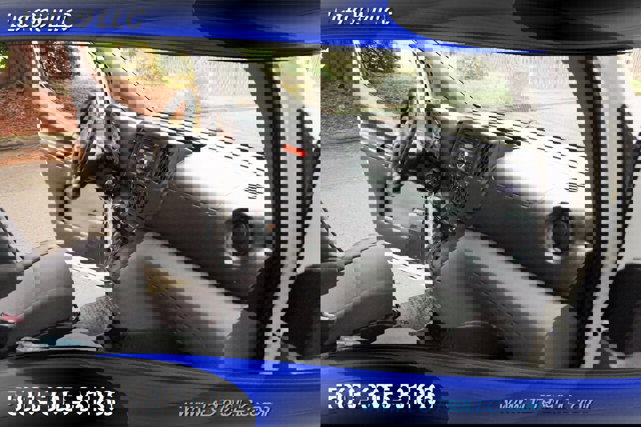 Used 2017 Chevrolet City Express LT image 15