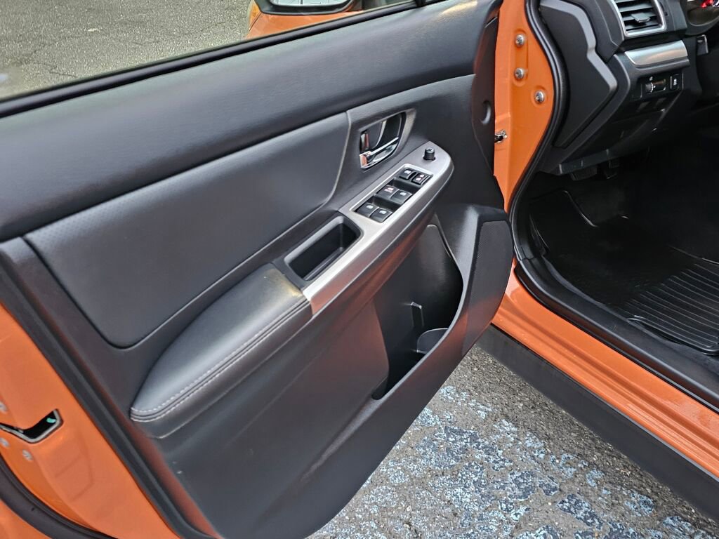Used 2015 Subaru Crosstrek 2.0i Limited image 17
