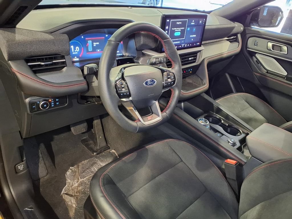 Used 2026 Ford Explorer ST w/ Sun And Sound Package AWD/4WD image 4