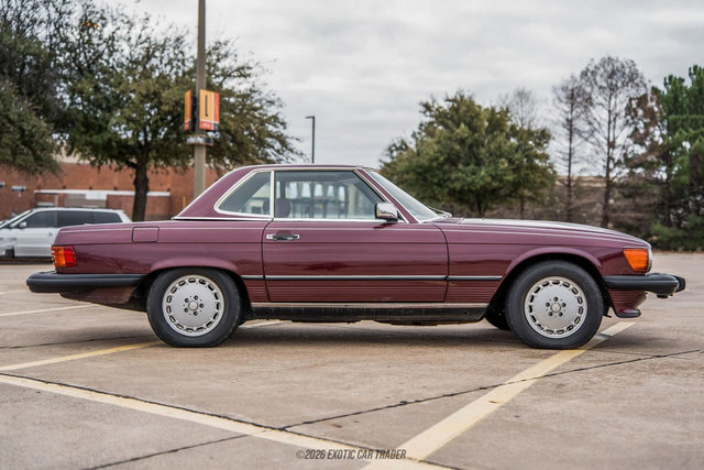 Used 1988 Mercedes-Benz 560 SL image 19