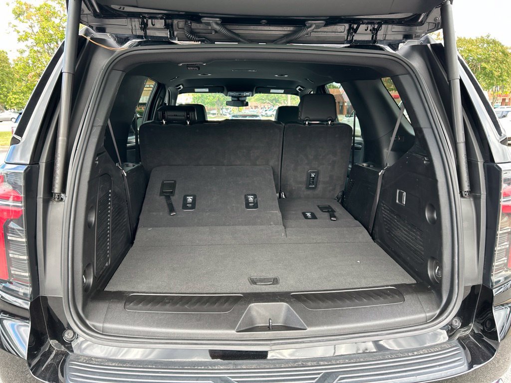Used 2025 Chevrolet Tahoe LT AWD/4WD image 33