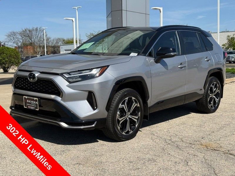 Used 2025 Toyota RAV4 XSE w/ Weather Package AWD/4WD image 8