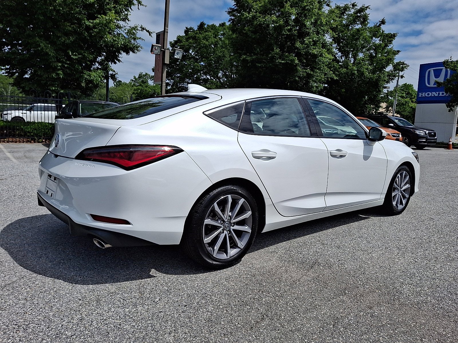 Used 2025 Acura Integra FWD image 6