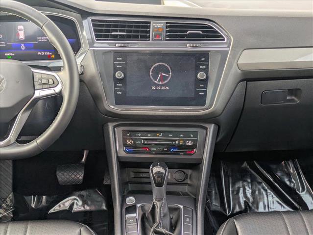Used 2022 Volkswagen Tiguan SE image 14
