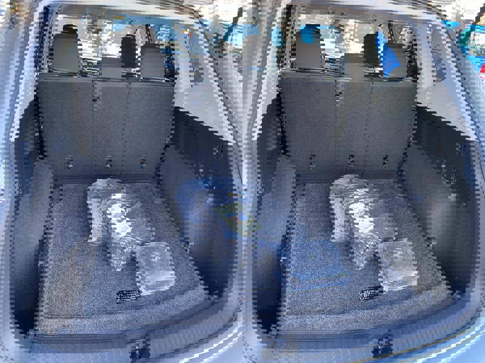 Used 2022 Volkswagen Tiguan S image 6