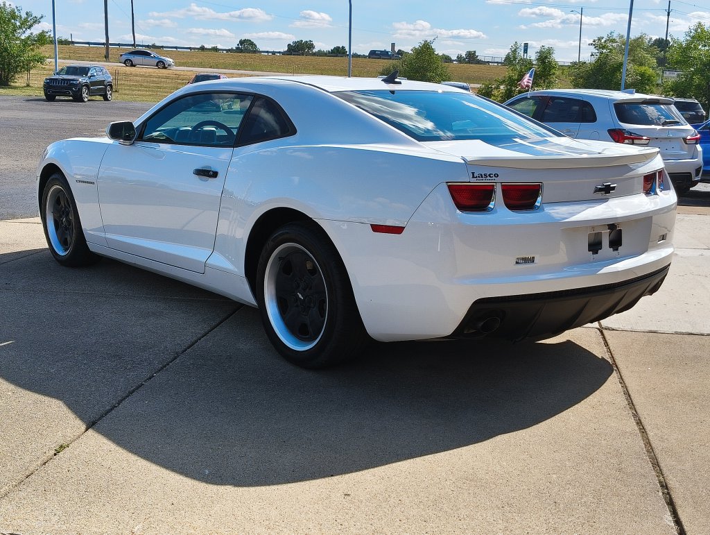 Used 2013 Chevrolet Camaro LS RWD image 14