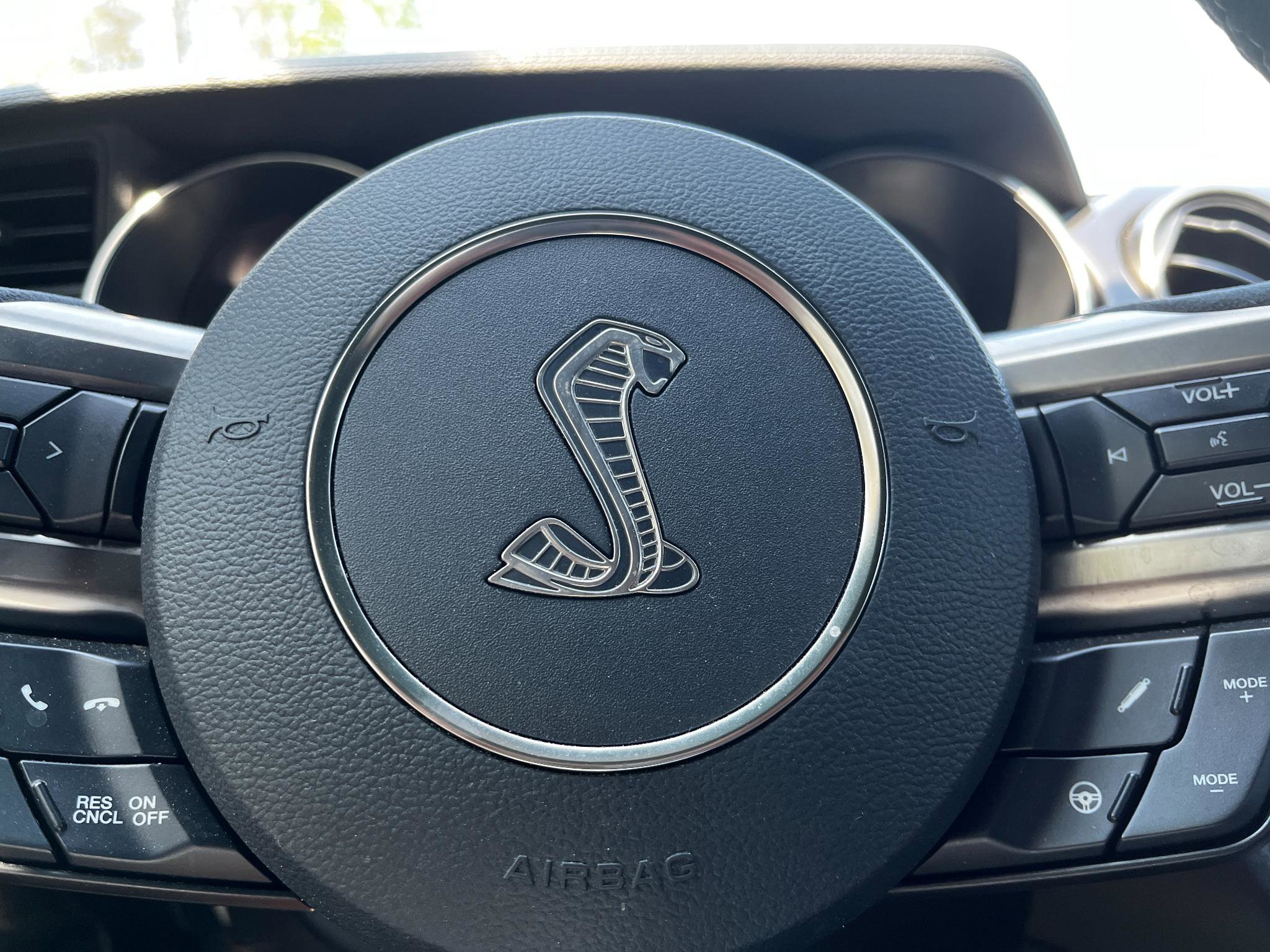 Used 2016 Ford Mustang Shelby GT350 w/ Technology Package image 36